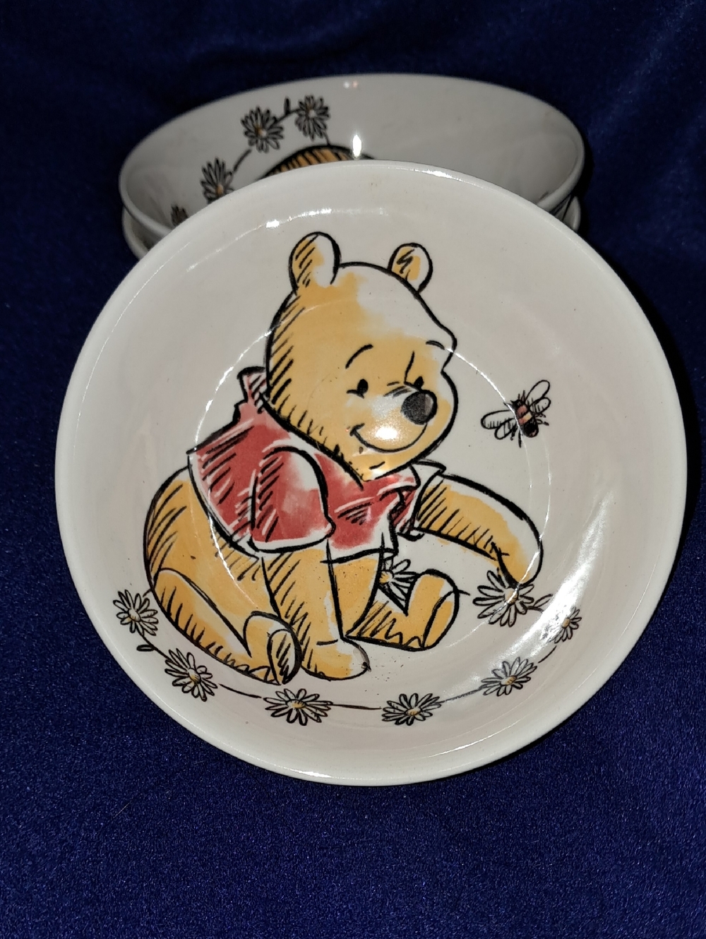 Winnie the Pooh Daisy Chain Ceramic Tidbit Bowls